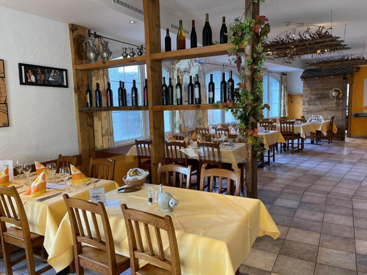 Hotel Arkanum Salgesch Zewnętrze zdjęcie